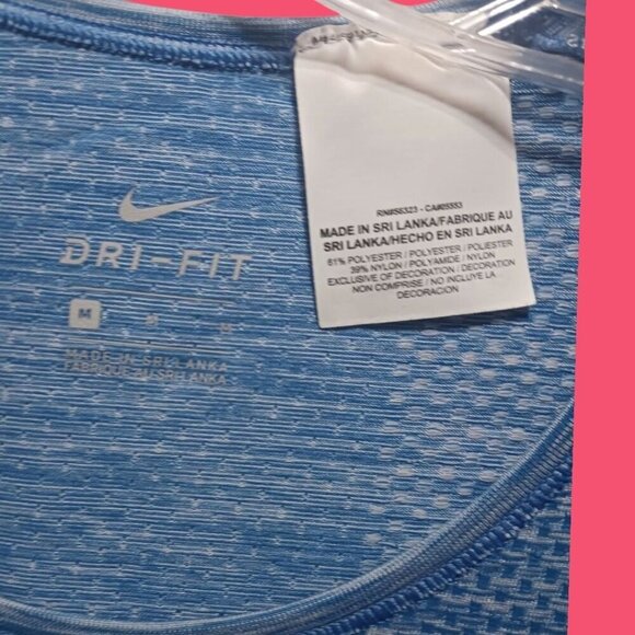 Nike Womens Blue Dri-Fit Short Sleeve Athletic Shirt Blue Color Size Medium - Picture 7 of 9